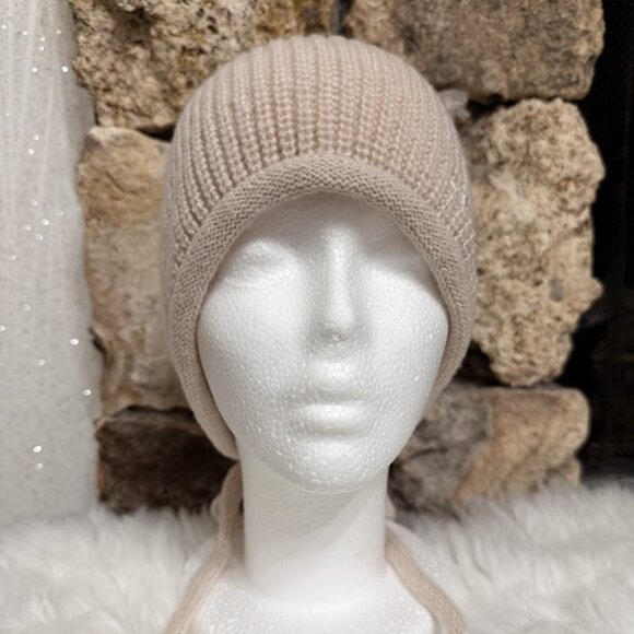 New Cream Knit Winter Bonnet Hat With Ties - Picture 3 of 7